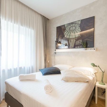 Duomo Deluxe Room Mediolan Zewnętrze zdjęcie