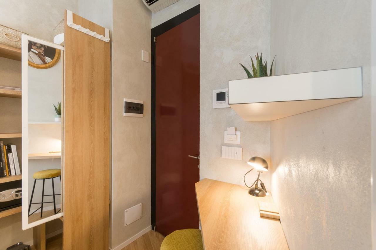 Duomo Deluxe Room Mediolan Zewnętrze zdjęcie